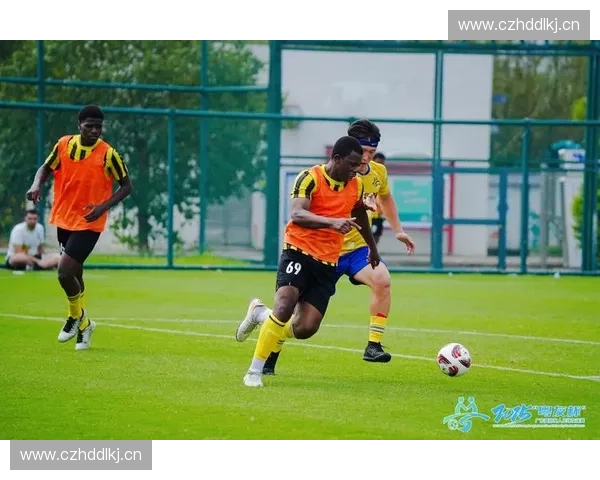 聚焦河北足球精彩对决全面展现燕赵绿茵激情与竞技风采魅力盛况展