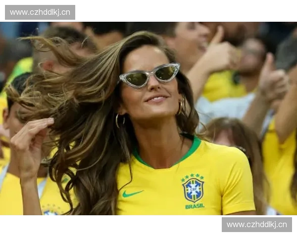 从世界杯解说嘉宾视角洞察绿茵赛场背后故事与战术亮点大全揭秘录